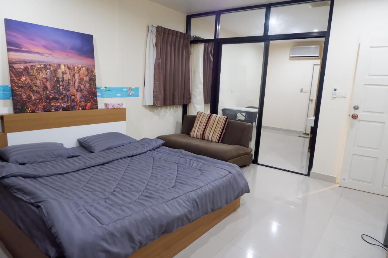 Happy Corner House Apartment Pattaya